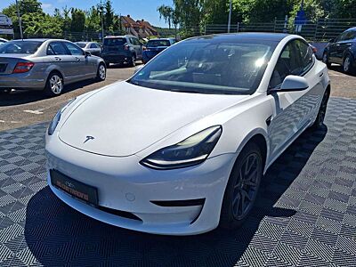 Tesla Model 3 Basis RWD
