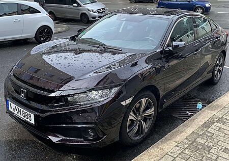 Honda Civic Civic Limousine 1.5 i-VTEC Turbo CVT Elegance