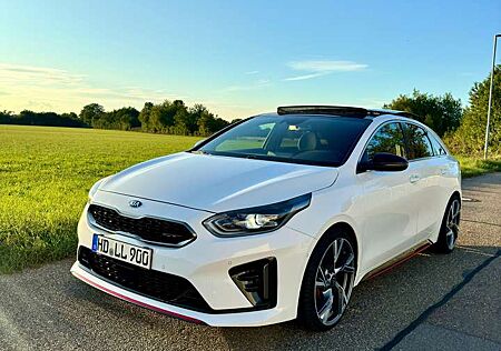 Kia Pro_ceed ProCeed / pro_cee'd GT