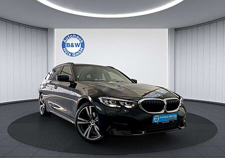 BMW 320 i Sport-Line Aut NAVI*KAM*LED*TEMP*LIVE*HI-FI