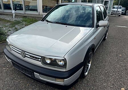 VW Golf GTI Volkswagen 2.0 Edition KLIMA / 17-ZOLL *HU/AU NEU*