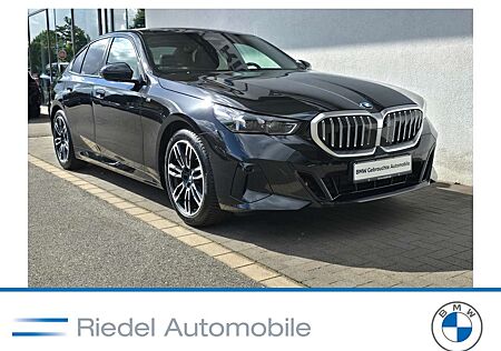 BMW 520 i M Sportpaket*Komfortsitze*Pano*AHK*h/k*DA+*