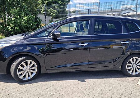 Kia Carens Spirit