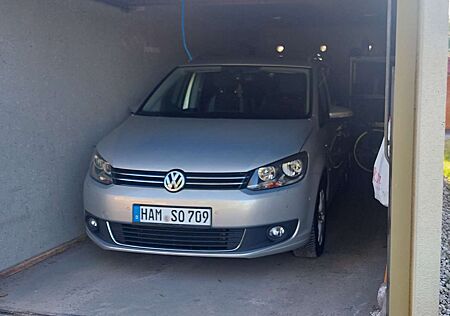 VW Touran Volkswagen 1.2 TSI Life