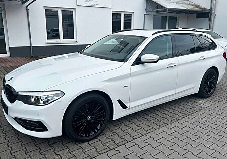 BMW 520 i Touring Sport Line NAVI/LED/SHADOW/18ZOLL
