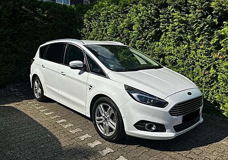 Ford S-Max 2.0 TDCi Aut. Titanium