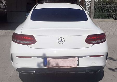 Mercedes-Benz C 220 C-Klasse Coupe Diesel d Coupe AMG Line Night Paket