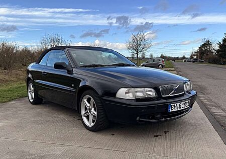 Volvo C70 2.0T Cabriolet ALU LEDER KLIMA CD SHZ TEMPOMAT