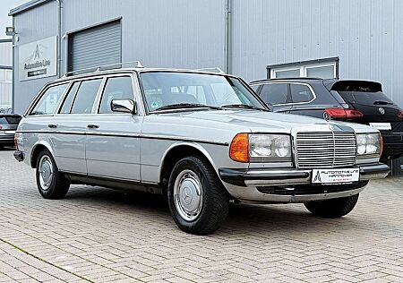Mercedes-Benz 230 gebraucht kaufen Mercedes-Benz 230 W123 TE230 KOMBI/AUTOMATIK/OLDTIMER/H-ZULASS