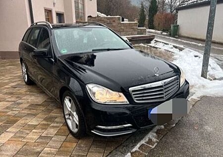 Mercedes-Benz 220 elegance