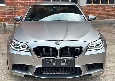 BMW M5 30 Jahre Edition Individual 1 von 300