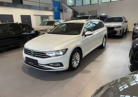 VW Passat Variant Volkswagen Passat Business 2.0 TDI DSG AID/MATRIX/STHZ/AHK