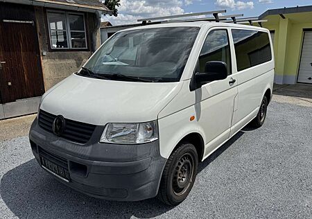 VW T5 Kombi Volkswagen Kombi Transporter