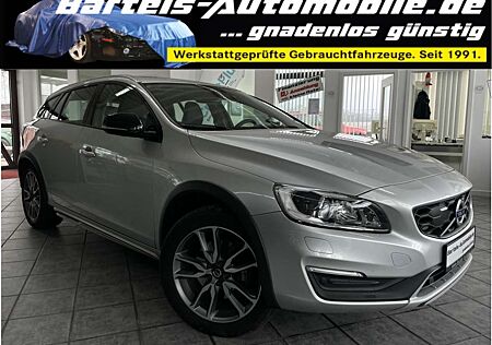 Volvo V60 CC V60 Cross Country D3 Pro, Leder, Navi, Panorama