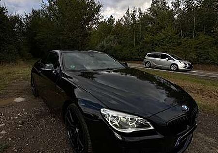 BMW 650i 650 xDrive Coupé - DEUTSCH - V8 - MPAKET - UNF