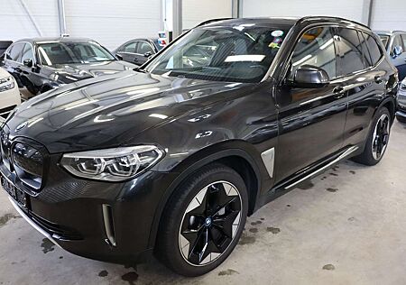 BMW iX3 Impressive ACC AHK HUD Pano 360°Kam Harman/K