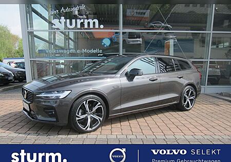 Volvo V60 B4 Plus Dark *Pano, Licht, Assistenz*