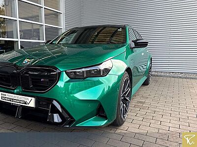 BMW M5 A Tou , AHK, ACC , HUD, RFK,