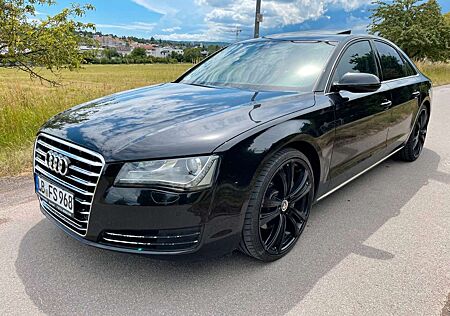 Audi A8 3.0 TDI quattro 3x Schwarz 22 Zoll Alu