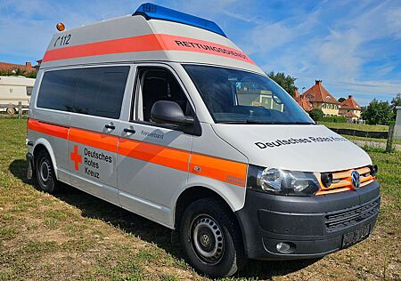 VW T5 Volkswagen Krankentransporter KTW Rettungswagen