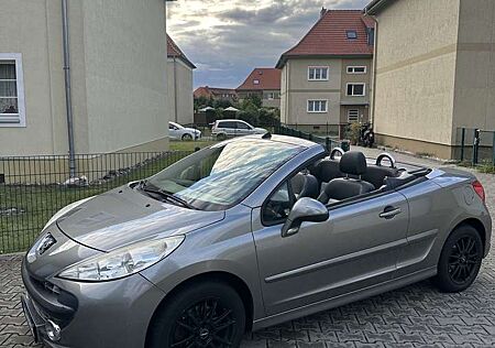 Peugeot 207 CC 120 VTi Roland Garros