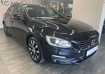 Volvo S60 2.0 Diesel Lim. Linje Svart*AUT./Leder/Navi*