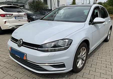 VW Golf Volkswagen VII 1.6 TDI DSG*Pano*ACC*Kamera*Keyless