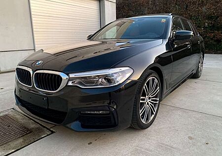 BMW 520 d M Sport Aut/Leder/HuD/Pano/AHK/19"
