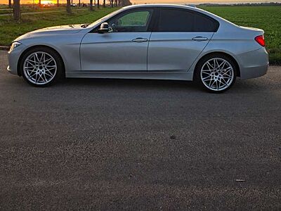 BMW 320 320i Sport Line