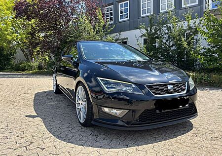 Seat Leon 2.0 TDI FR 2.Hand 19 Zoll Scheckheft