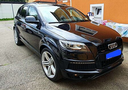 Audi Q7 3.0 TDI DPF quattro tiptronic