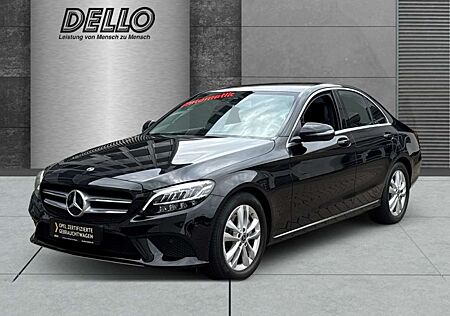 Mercedes-Benz C 300 Avantgarde PDC+Kamera Sitzh. LED Navi