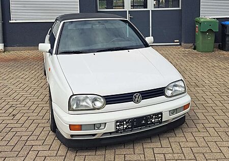 VW Golf Cabriolet Volkswagen Cabrio 1.8