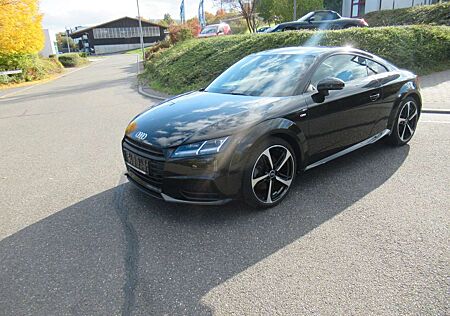 Audi TT Coupe 2.0 TFSI S-Line