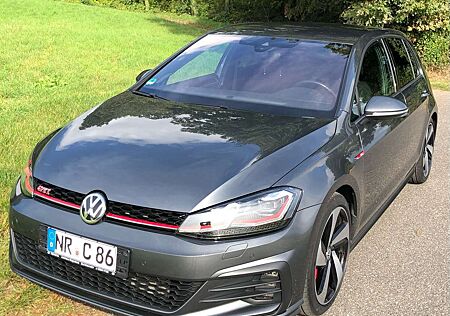 VW Golf GTI Volkswagen Performance, DSG, Carplay, AHK