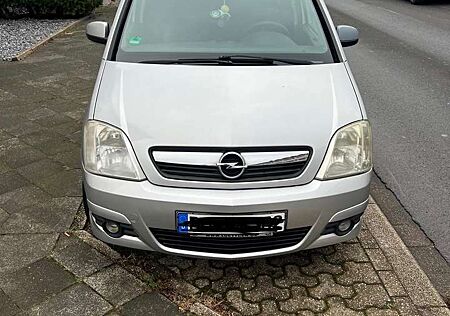 Opel Meriva 1.8 16V Easytronic Edition
