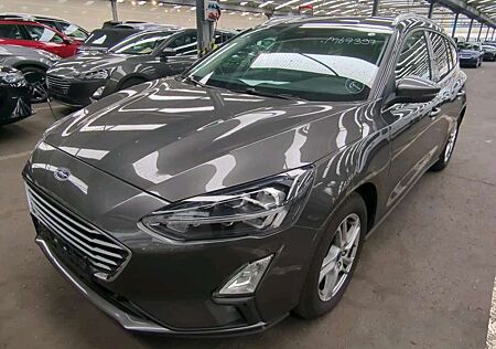 Ford Focus CAM NAVI APPLINK SITZHZG. 8xALU 1.BESITZ