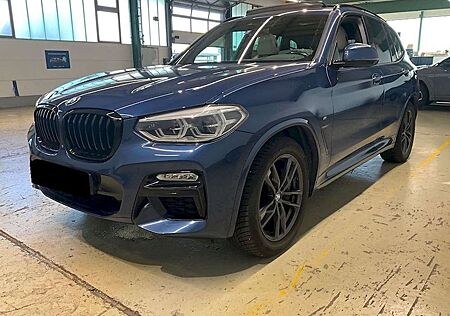 BMW X3 M40d / 240 kW / 326 PS / 4x4 / xDrive / Automatik