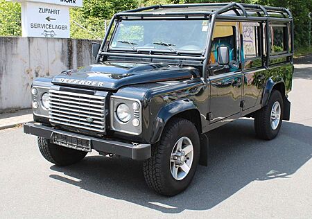 Land Rover Defender 110 SE Station Wagon 1 Hand 7 Sitzer