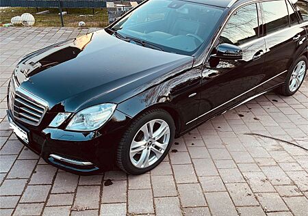 Mercedes-Benz E 220 CDI BlueEfficiency (212.202)
