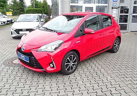 Toyota Yaris Hybrid 1.5 VVT-i Team Deutschland