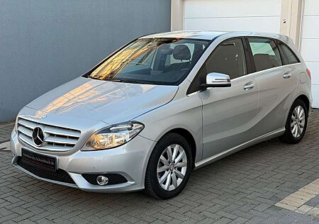Mercedes-Benz B 180 gebraucht kaufen Mercedes-Benz B 180 *Orig. 20.500km*2.Hand*Klima*PTS*SHZ*WR*