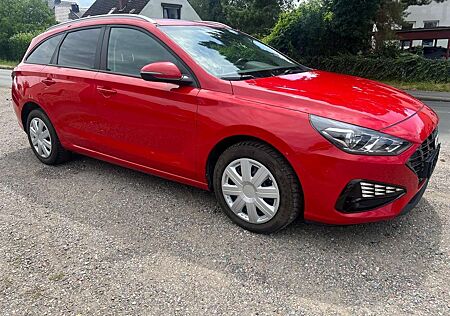 Hyundai i30 1.0 Automatikgetriebe Netto 10000 Euro