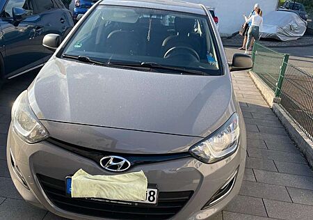 Hyundai i20 1.2 Fifa World Cup Edition