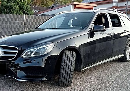 Mercedes-Benz E 500 T AMG Pano. Standhz. Avantgarde AHK Distronic