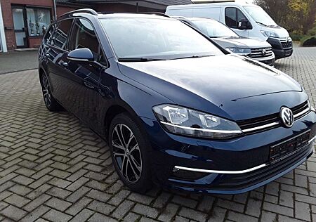 VW Golf Volkswagen 2.0 TDI SCR DSG UNITED Variant