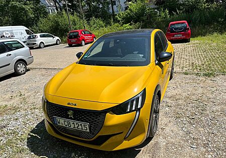 Peugeot 208 PureTech 130 EAT8 GT
