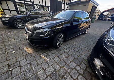 Mercedes-Benz A 180 A 180AMG Line