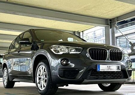 BMW X1 +sDrive18i+Aut.+xLine