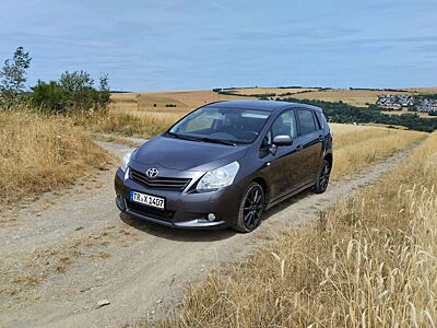 Toyota Verso 2.2 D-CAT Executive